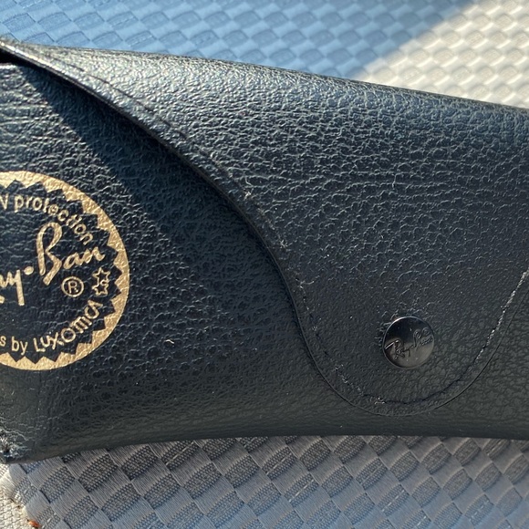 Raybans - Picture 2 of 4